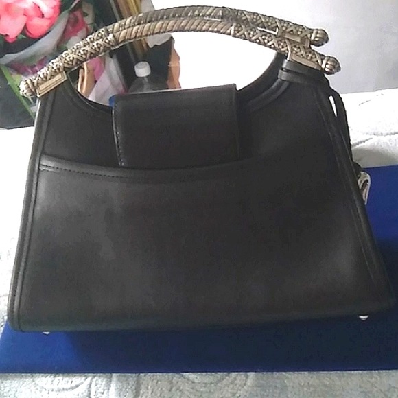 Brighton 🛍️ Leather Perfect Condition Beautiful Intricate Metal Work Handles... - Picture 1 of 7